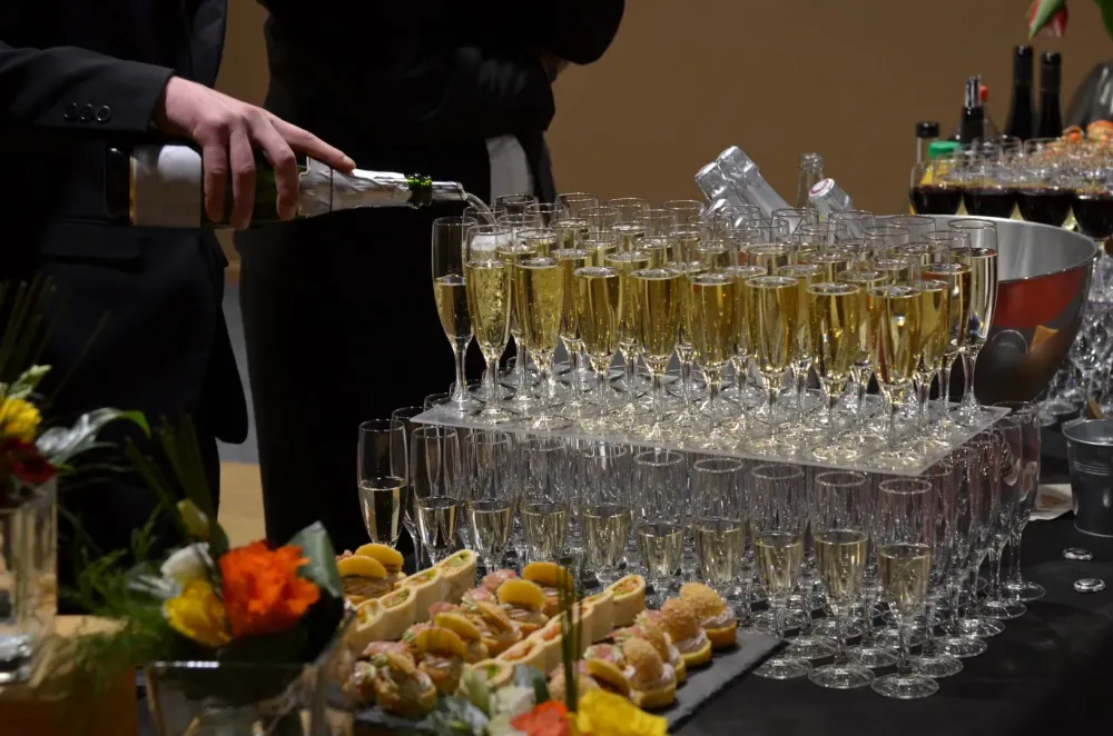 Traiteur pour anniversaires et mariages à Buffières